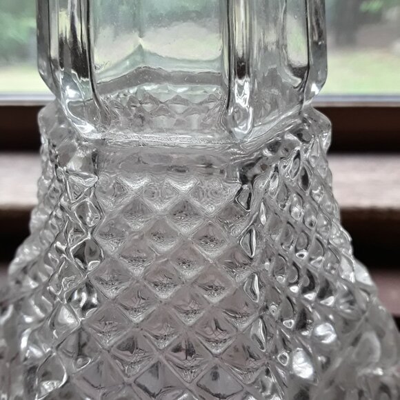 Vintage 1950s Large Cut Glass Decanter with Glass Stopper - Picture 3 of 4